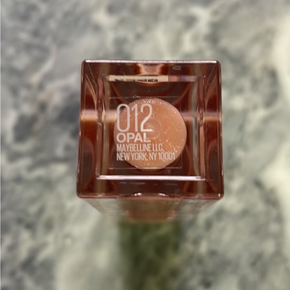 New Maybelline Lifter Lip Gloss Opal - Picture 3 of 4